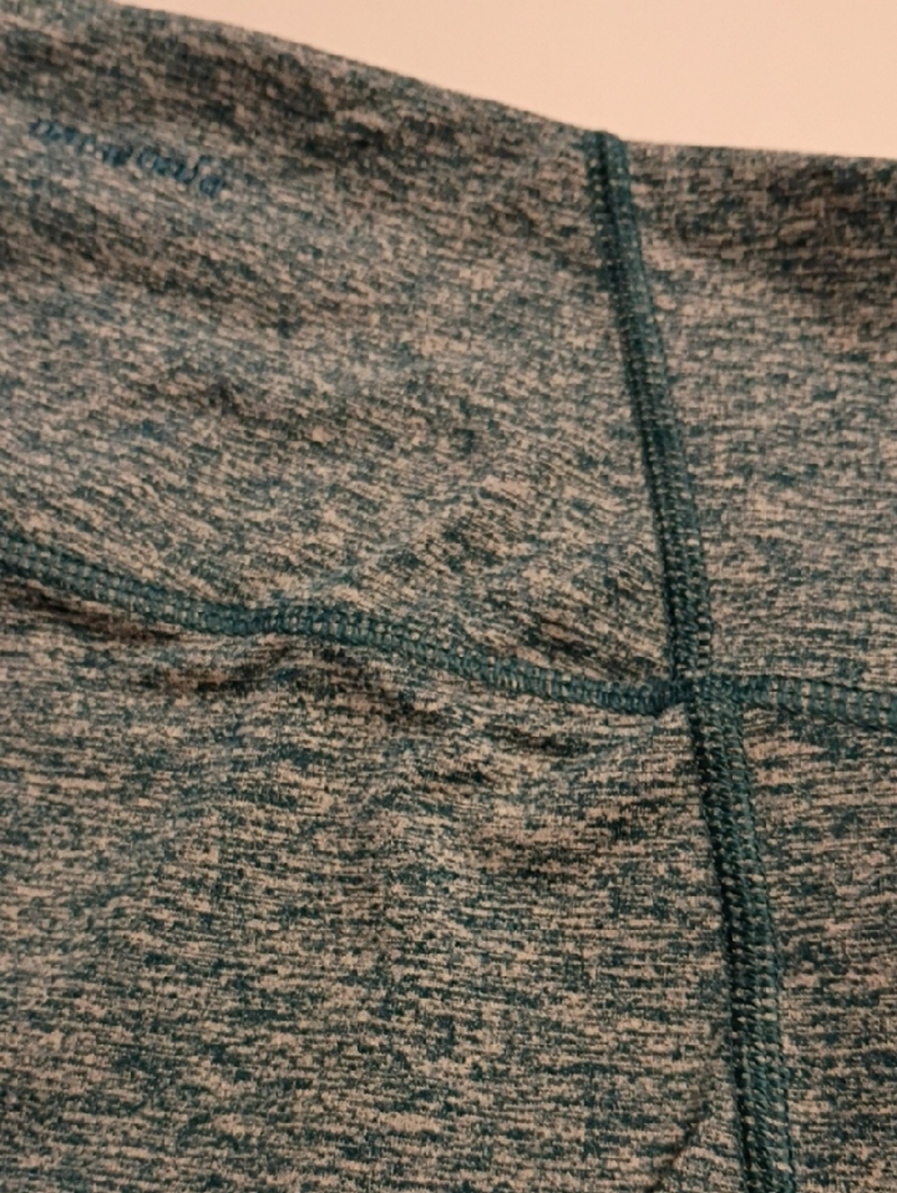 Patagonia Teal Blue Heathered Capri Leggings - Picture 11 of 12